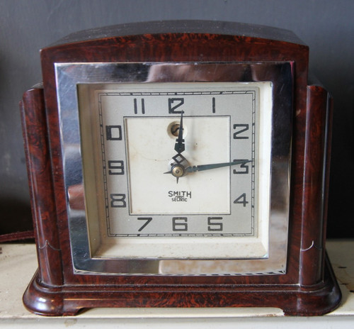 1940s bakelite smiths sectric - 1940s,