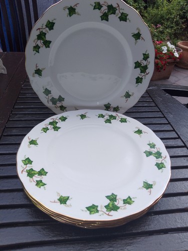 Colclough ivy leaf dinner - x,