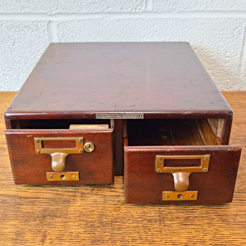 Antique library bureau sole - bureau,