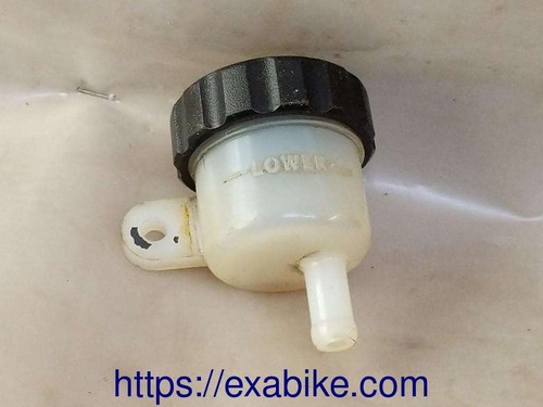 Brake fluid nozzle for - fluid,