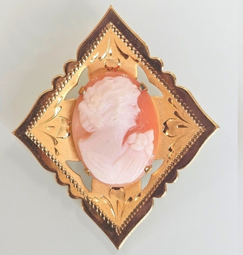 Cameo brooch 12kt gold - cameo,