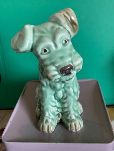 Sylvac green and brown terrier - green,