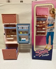 Vintage Sindy Doll Fridge With