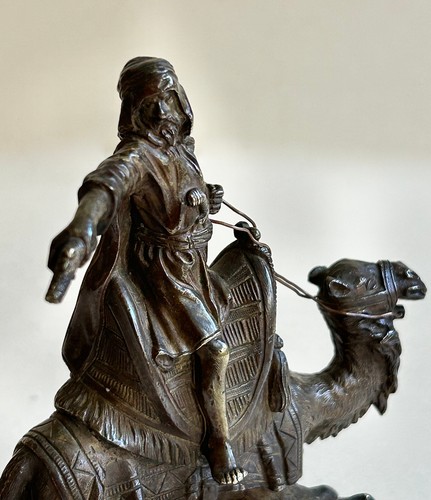 Bronze sculpture arabs on - bronze, "arabs