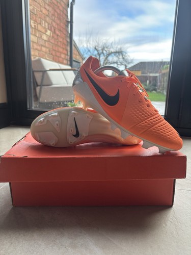 Brand new nike - brand,