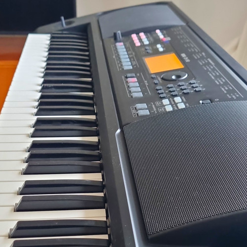 Yamaha dgx 660 - 88-key, digital