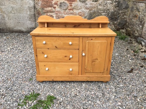 Victorian pine kitchen - victorian,
