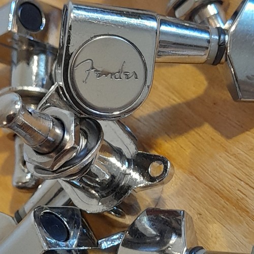 Genuine fender stratocaster - genuine,