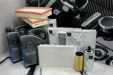 Genuine Mercedes-Benz W205 C-Class C63 AMG Petrol Engine Filter Kit + Oil Z177