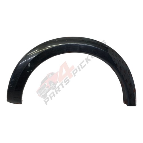 Mitsubishi l200 passenger - mitsubishi,