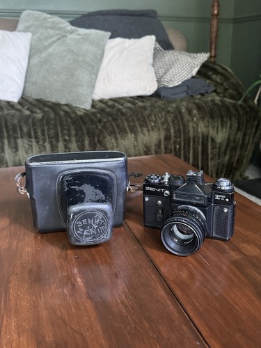 Zenit 35mm slr film camera - et,
