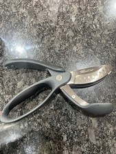 PAMPERED CHEF  Salad