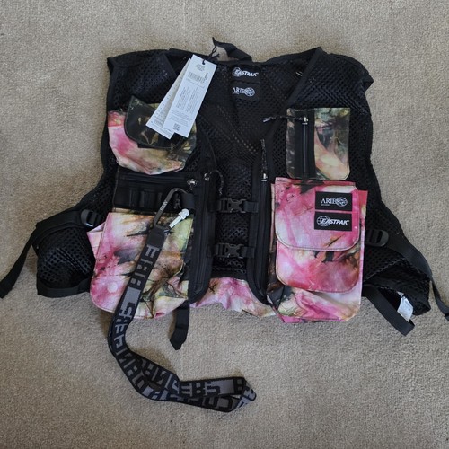 Eastpak aries abstract print - x,