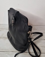 VERA PELLE Black leather bucket bag - Made in Ital (B77)