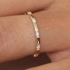 0.30 Ct Round Cut Moissanite