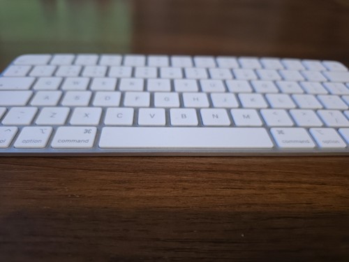 Apple magic keyboard - magic,