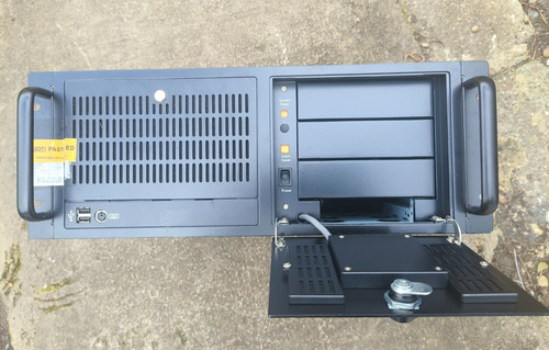 Rack mount bays atx - 2,