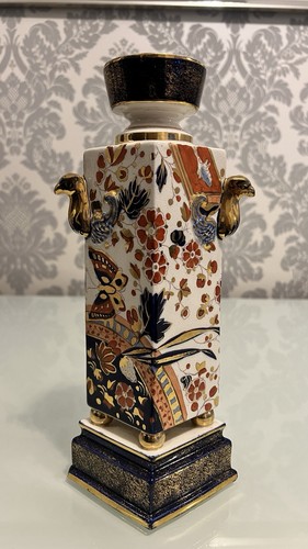 Vintage old derby - derby, peacock