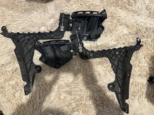 Audi rear bumper bracket - rear,