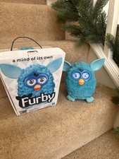 Hasbro Teal/Blue Furby Fully