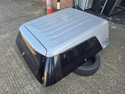 Side doors genuine - genuine, nissam