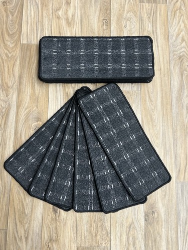 Open plan black grey - plan,