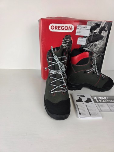 Oregon chainsaw safety boots - safety,