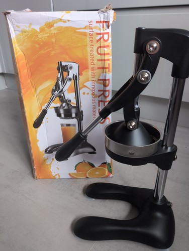 Manual juicer cast iron - manual,