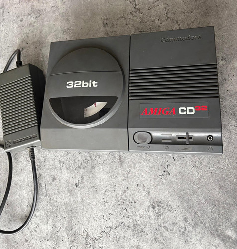 Commodore amiga cd32 tested - amiga, &