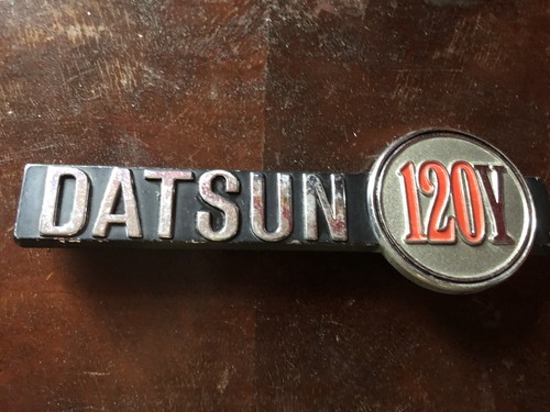 Datsun 120y boot badge to - badge,