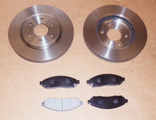 Front brake disc pad set - front,