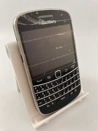 Blackberry bold 9900 - blackberry, black