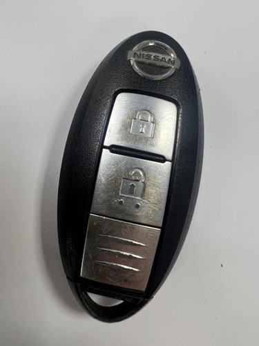 Genuine nissan button remote - button,