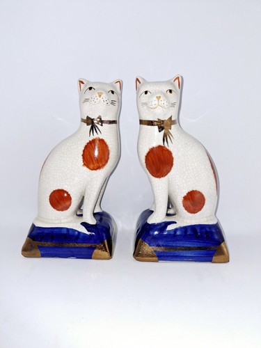 Pair staffordshire pottery - staffordshire,