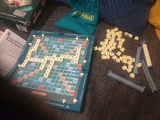 Scrabble Travel Edition Portable Folding Board Game Spear’s Complete HARD CASE