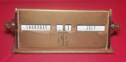 Vintage small parkes product - &,