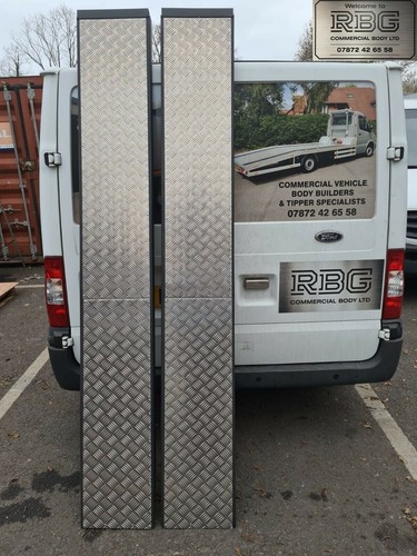 Car transporter loading ramps