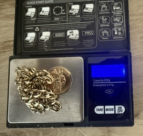 9ct gold curb chain with - 9ct,