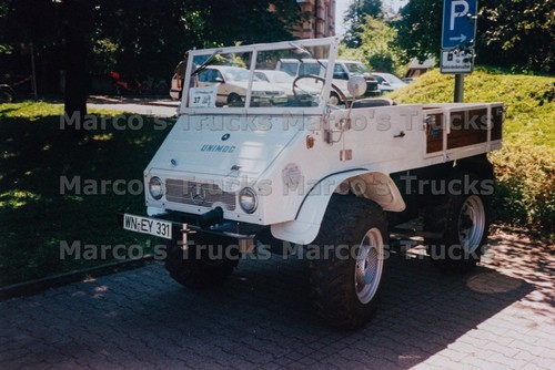 Truck photo mercedes - truck,