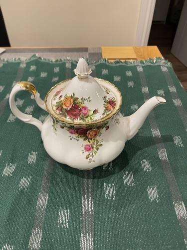 Royal albert old country - country, roses