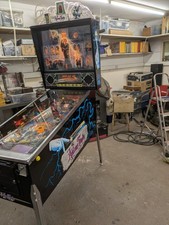 Bally Williams Pinball Machine  Adams Family