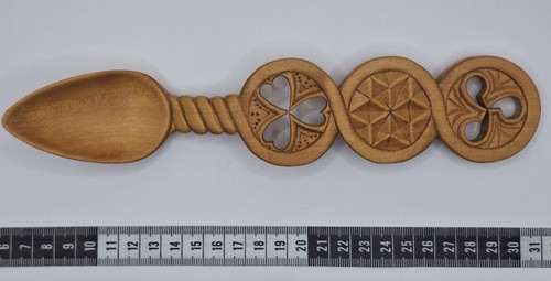 Hand carved welsh love - welsh,