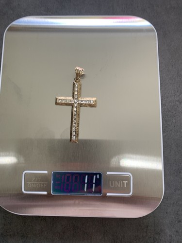Heavy 9ct gold cross - heavy, pendant