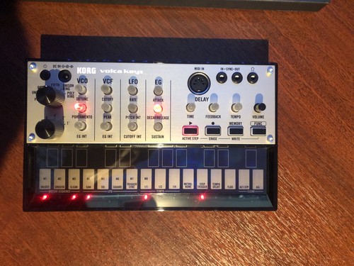 Korg volca keys - keys, analogue