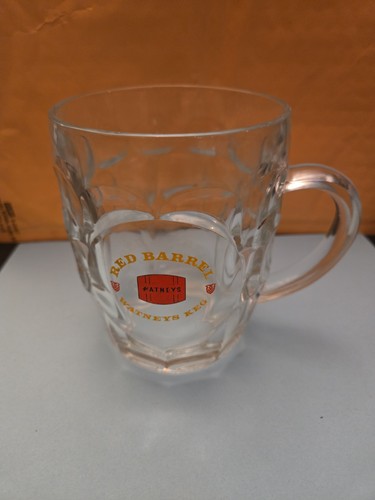 Vintage watneys red barrel - red,