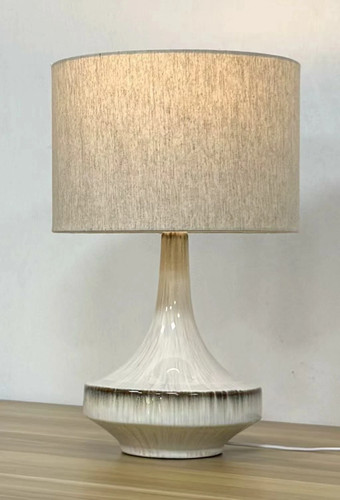 Stunning ceramic table lamp - stunning,