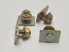 FORD CAPRI BONNET TRIM CLIPS