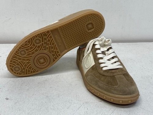 Valentino garavani upvillage - garavani,