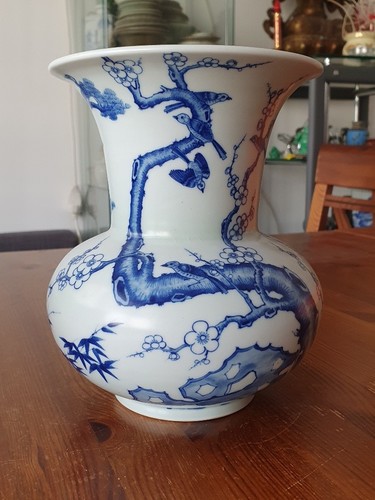 China vietnamese spittoon - vietnamese,