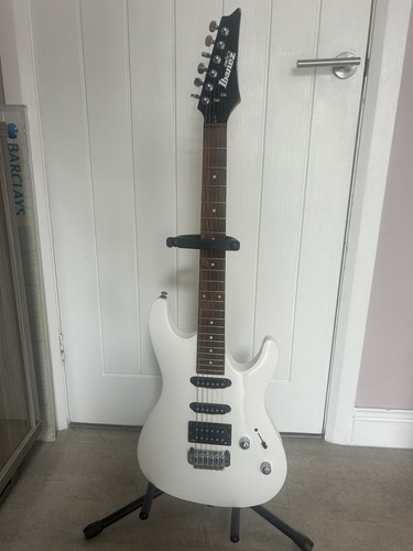 Ibanez gsa60 gsa series white - series,